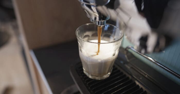Mad-cafe-kaffe-01