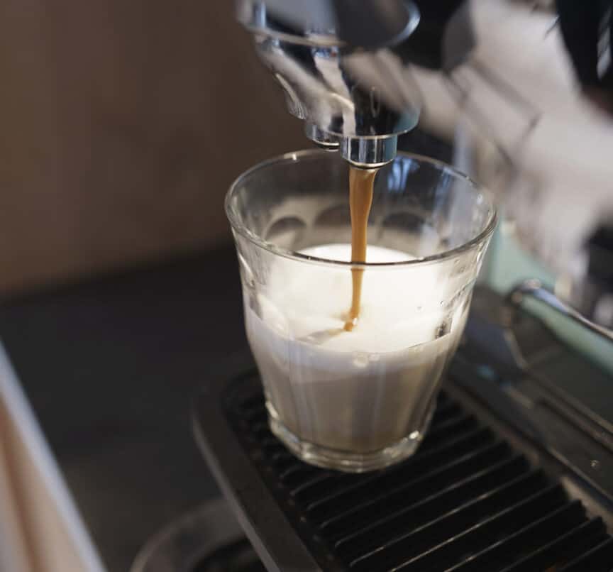 Mad-cafe-kaffe-01