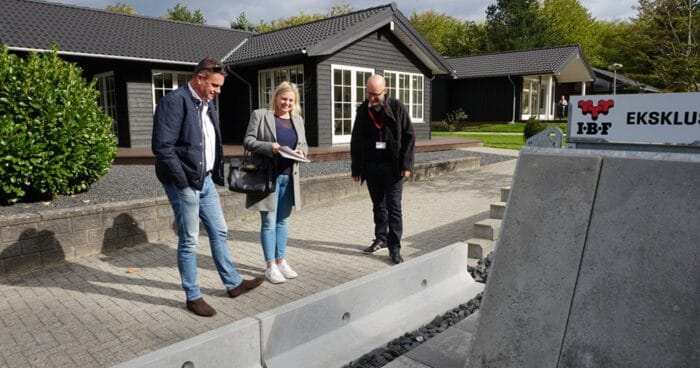 Udstilling-Ude-fritidshuse-rådgivning